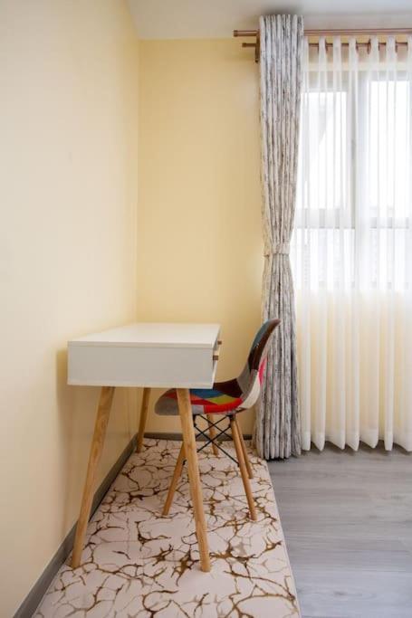Apartment Cozy 1 Bedroom Gold Park Homes, Yaya Center