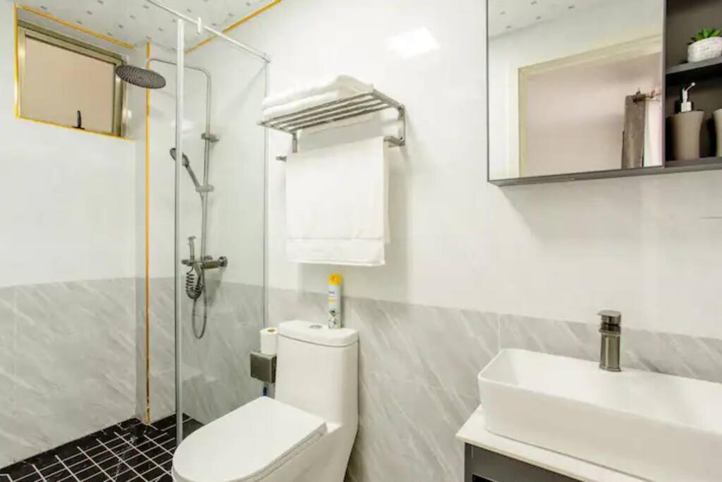 Cozy 1 Bedroom Gold Park Homes, Yaya Center *