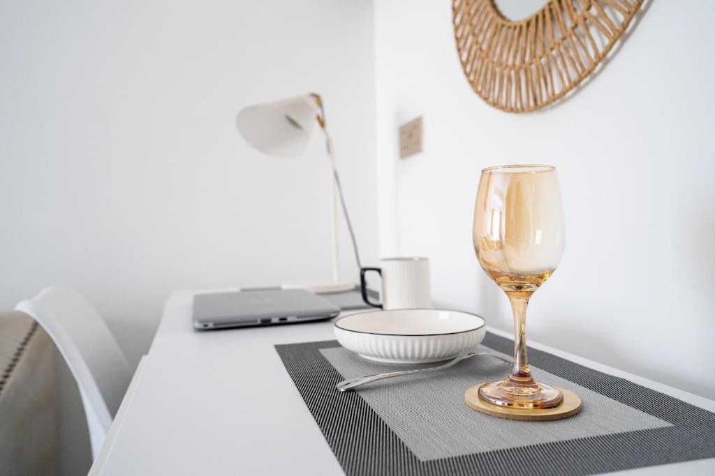 Smarthomes Stylish In Kilimani, Yaya Center With Gym Apartment *