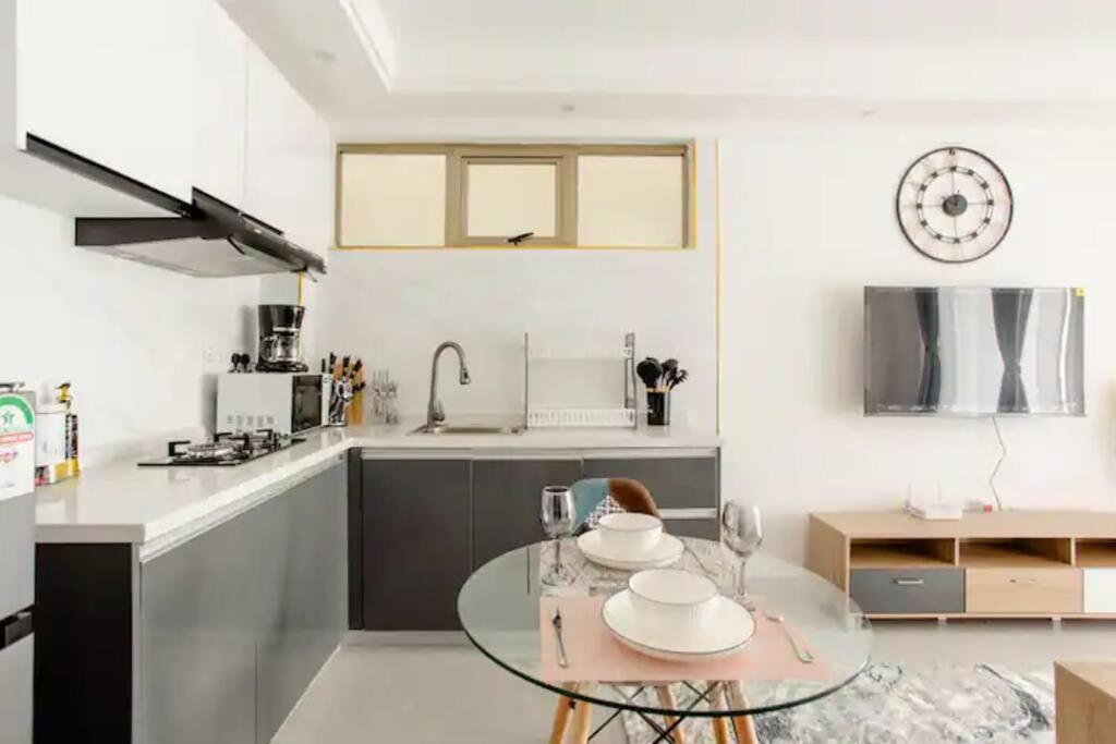 Apartment Gold Park 1br With Gym And Golf Simulator, Kilimani *