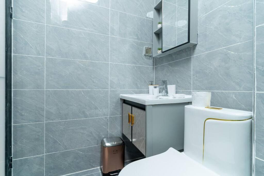 Apartment Smarthomes In Kilimani, Yaya Center With Gym *