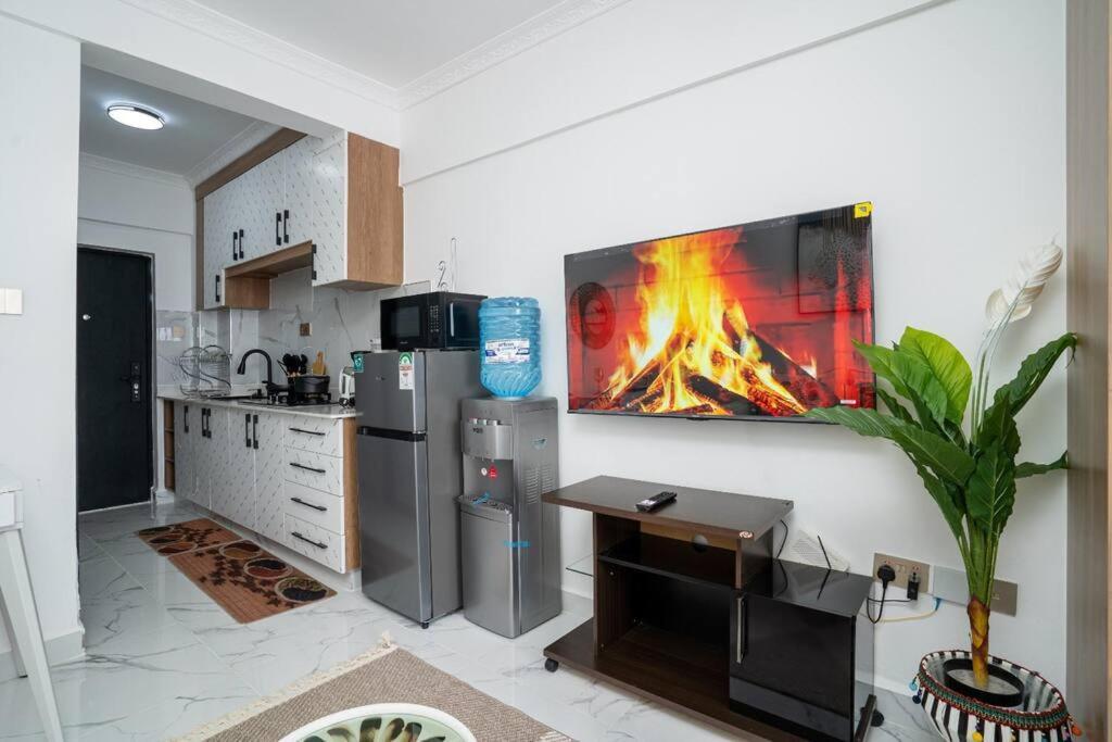 Smarthomes In Kilimani, Yaya Center With Gym Apartment *