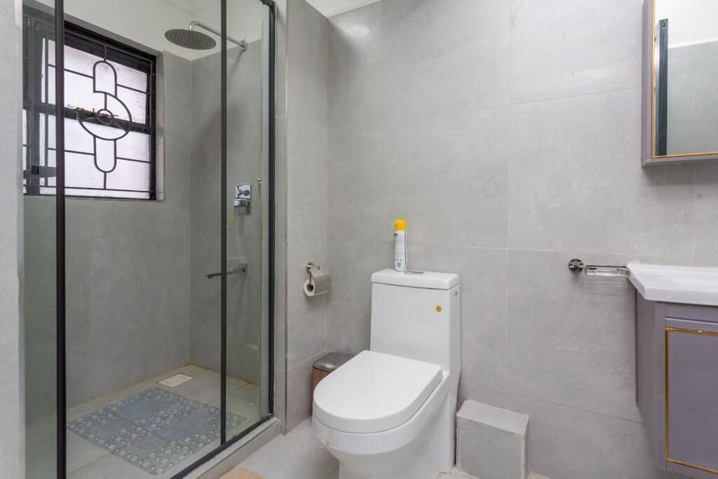 Executive 2br Penthouse Near Sarit Mall Westlands, Next To Movenpick Nairobi