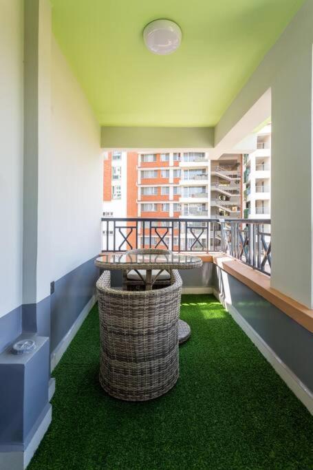Apartment Executive 2br Penthouse Near Sarit Mall Westlands, Next To Movenpick