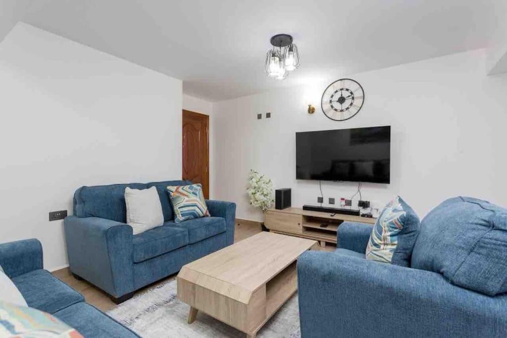 Executive 2br Penthouse Near Sarit Mall Westlands, Next To Movenpick Nairobi
