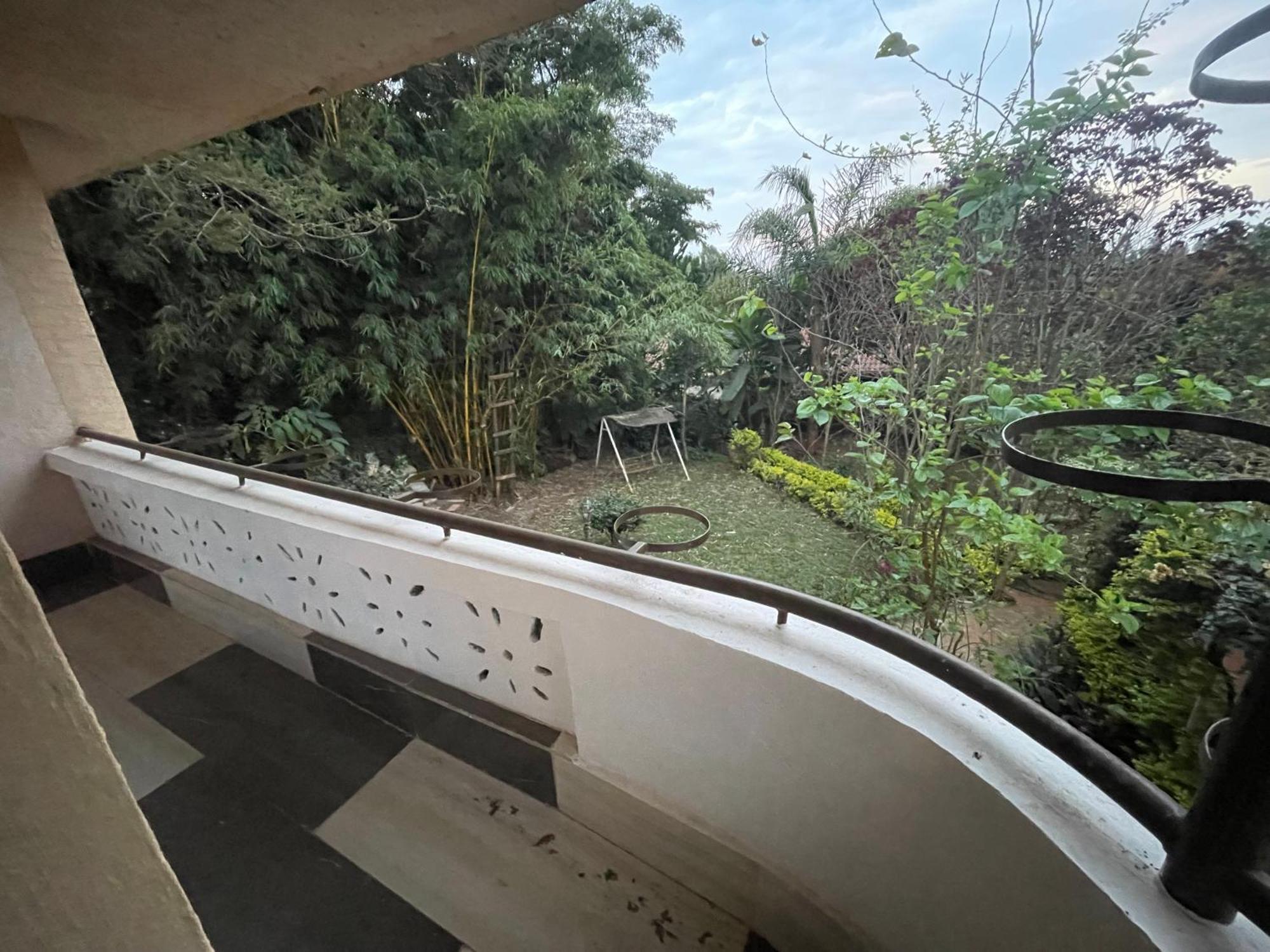 Kitisuru Nest Apartment