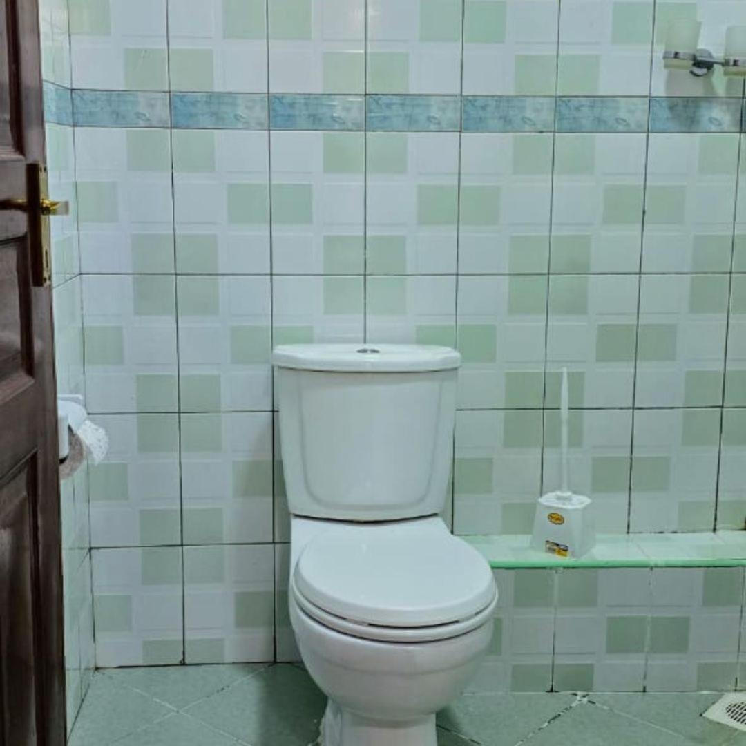 Cozy Near Un & 2 Rivers Mall Apartment *