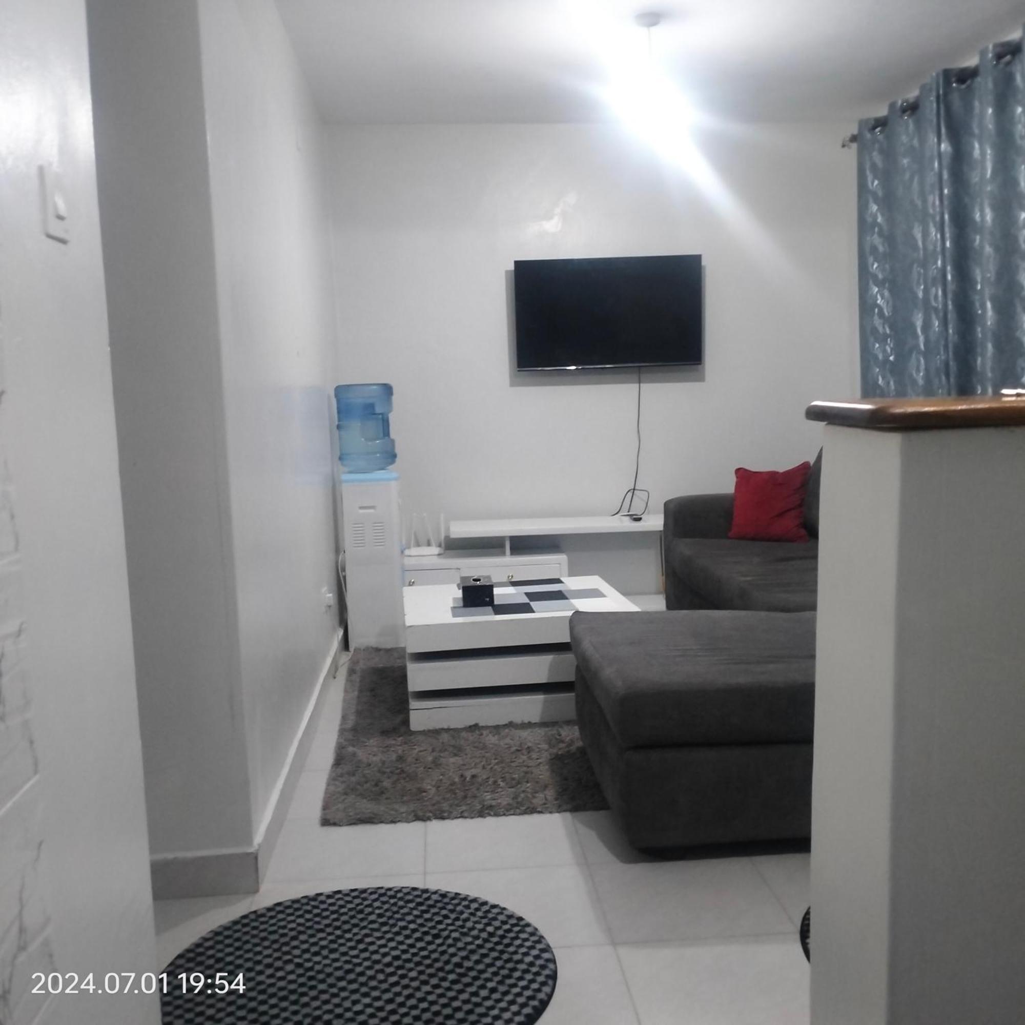 Buruburu Bnb Apartment *