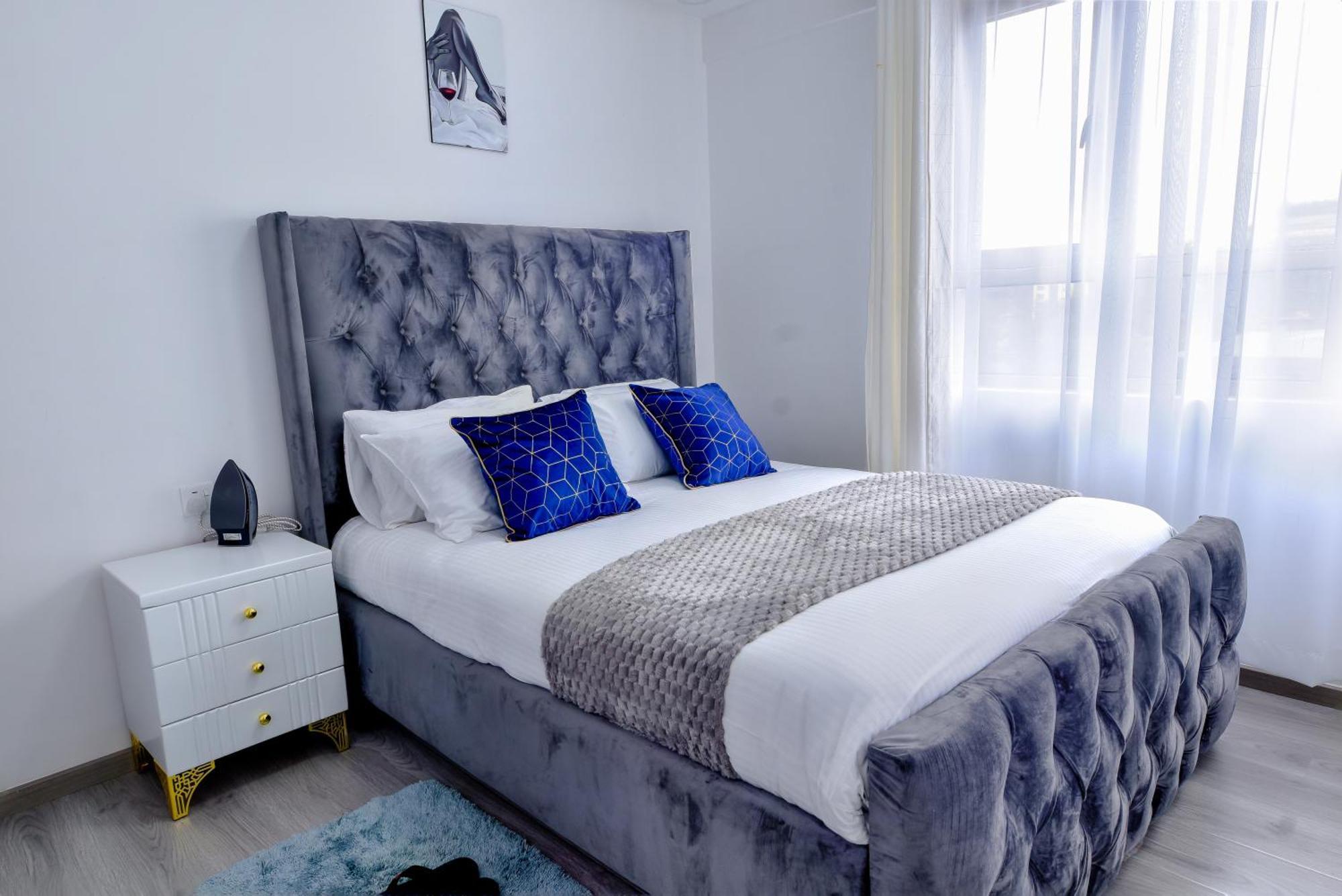 Meg's Serenity _kilimani Apartment