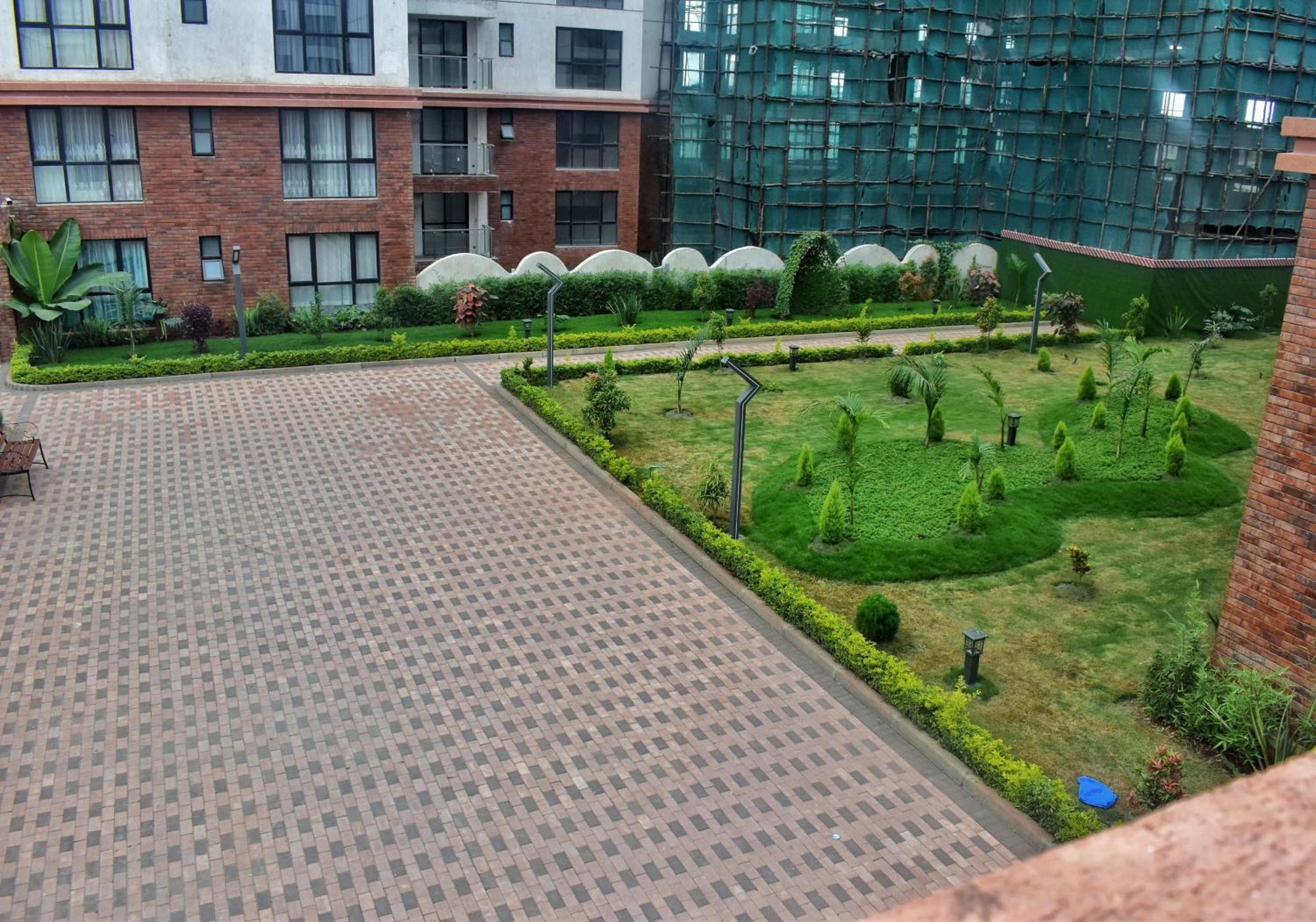 Loft Near Jkia Apartment *