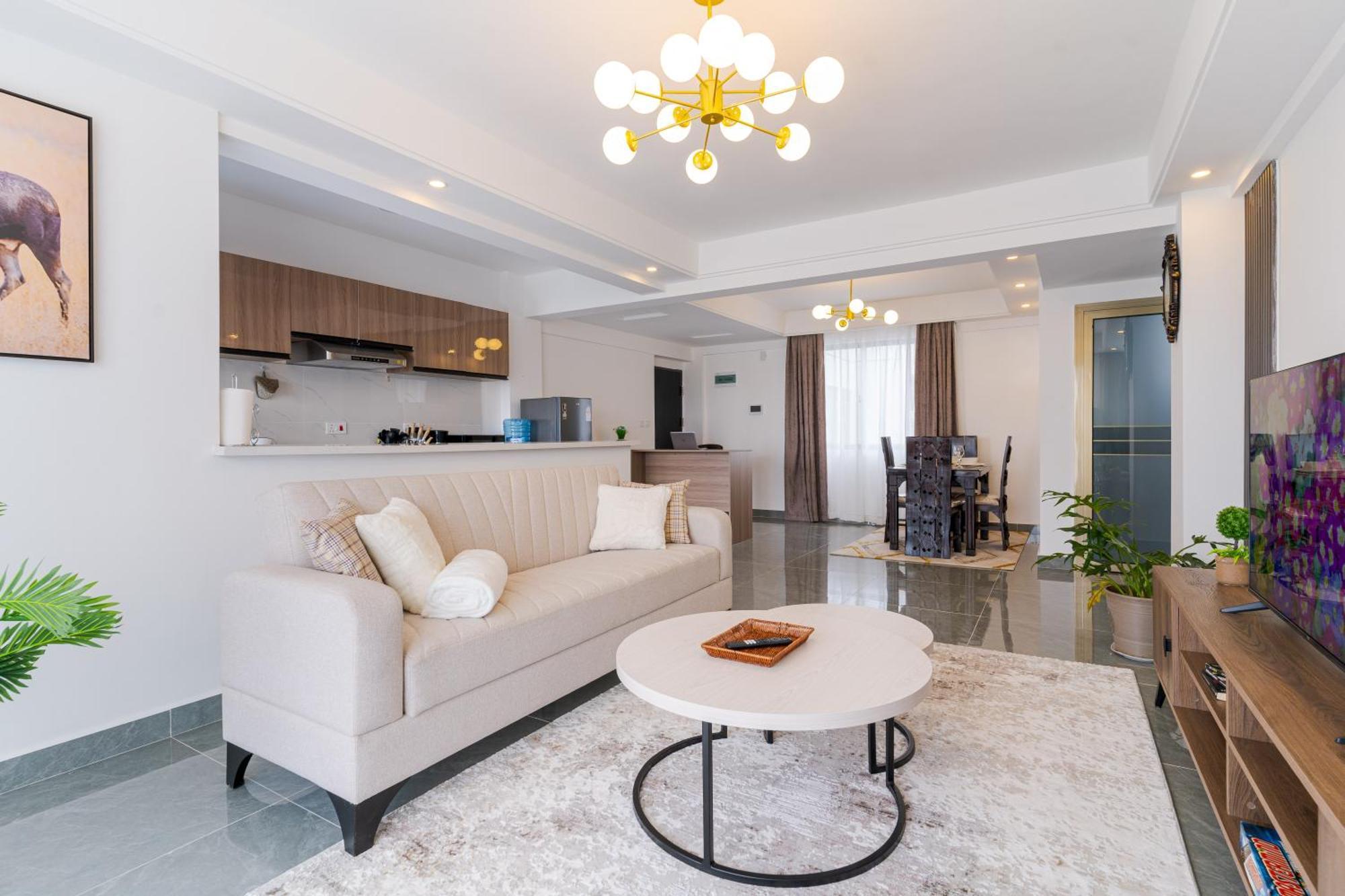 Apartment Airy With Gym, Stunning View At Riverside Nairobi