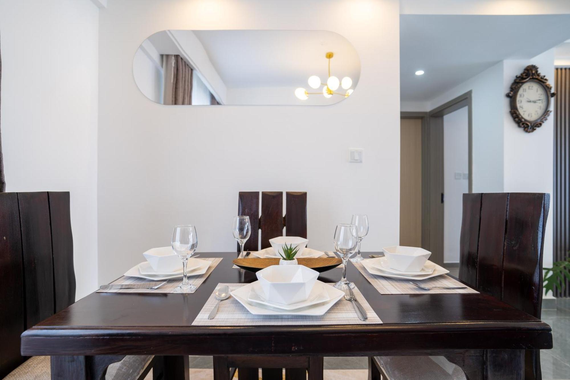 Apartment Airy With Gym, Stunning View At Riverside Nairobi