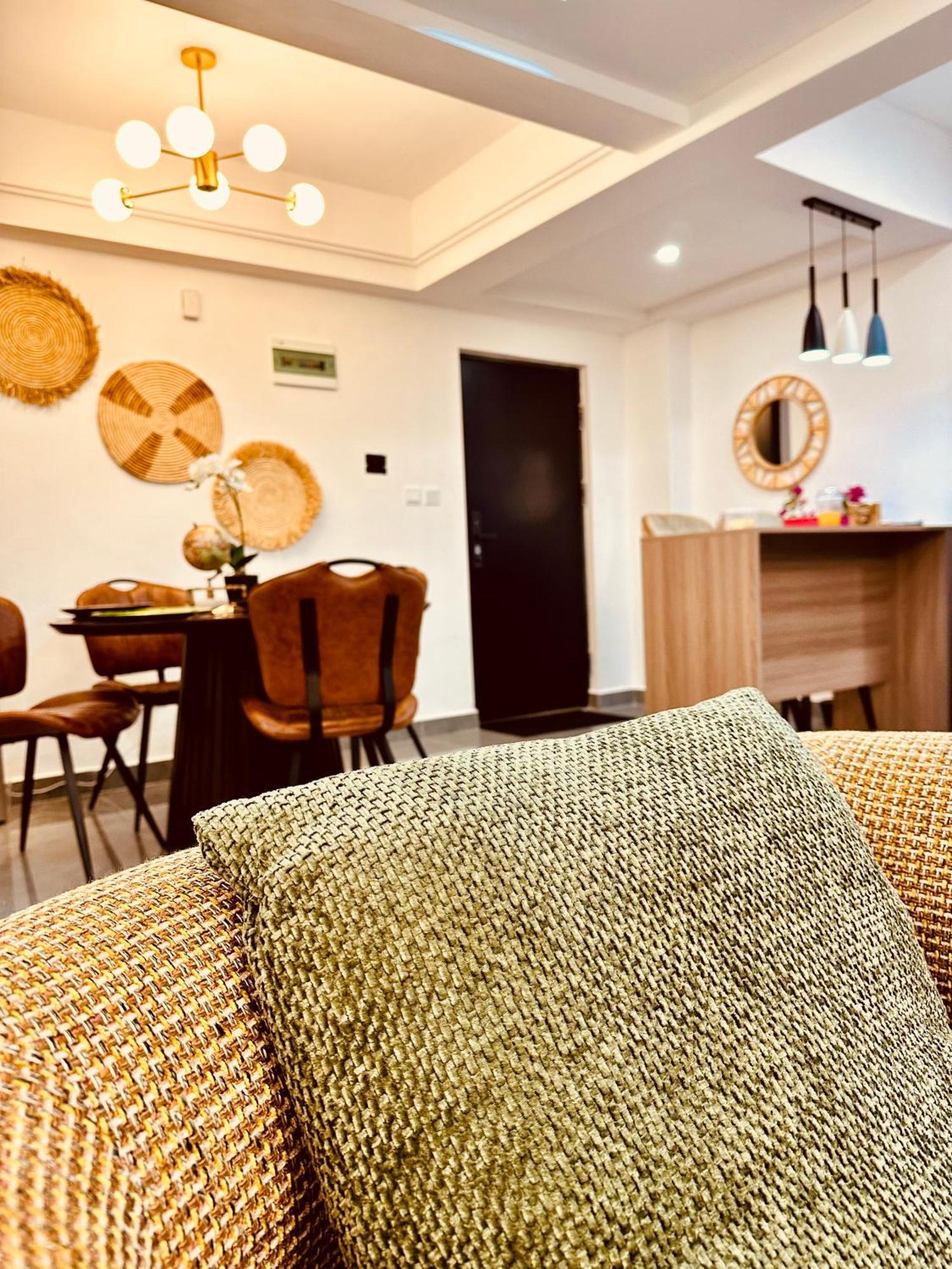 Gtt Luxury Homes Apartment *
