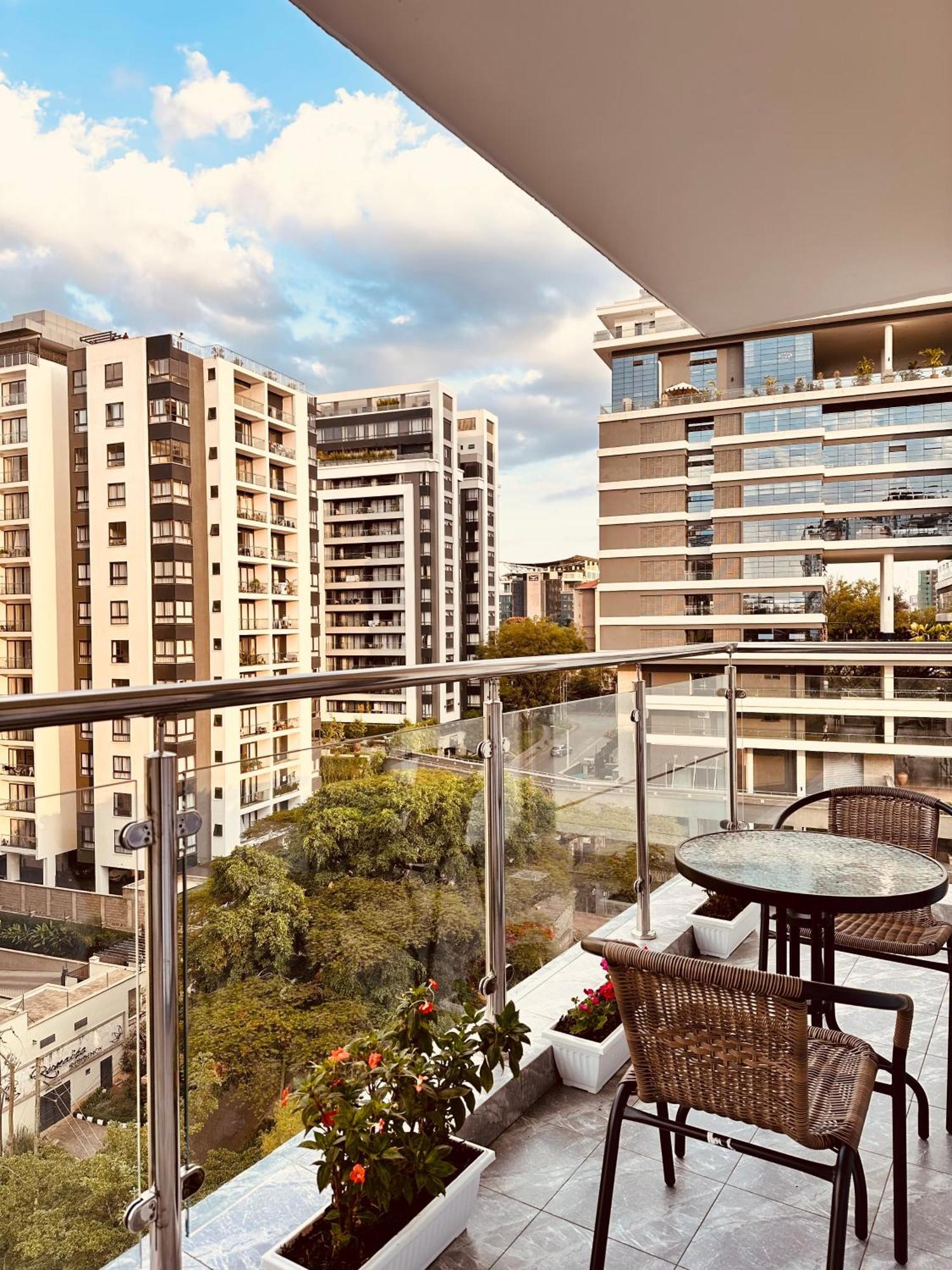 Gtt Luxury Homes *