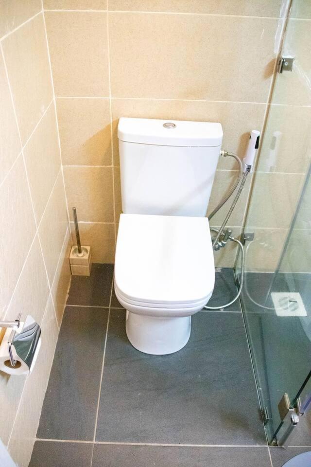 Un Accredited 2br3bedspoolgymfullpower Backup70inchtv Apartment Nairobi