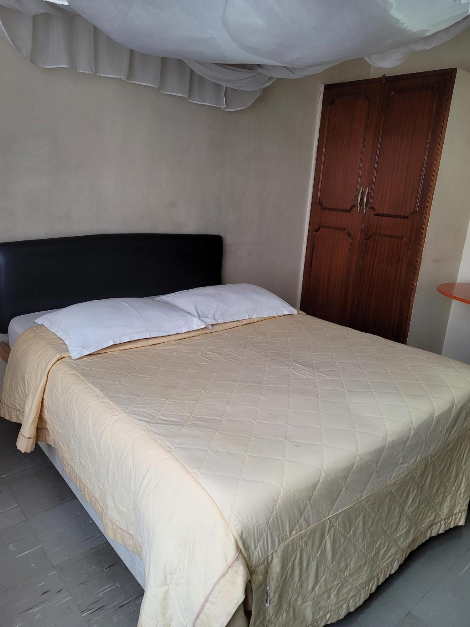 Dreamland Hotel