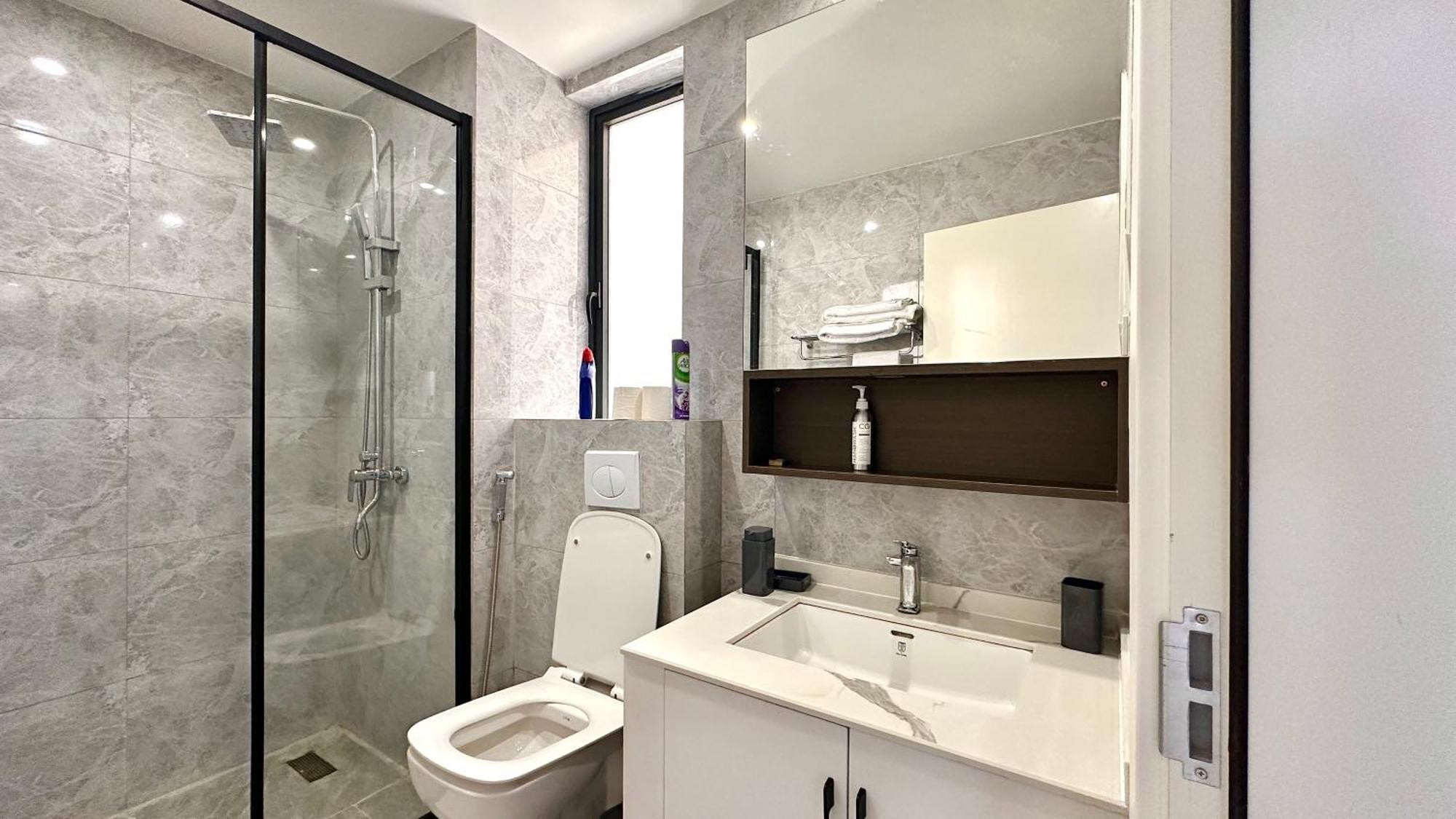 Barkon One Bedroom *