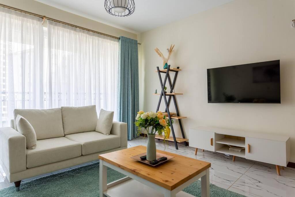 The At 7 * Nairobi