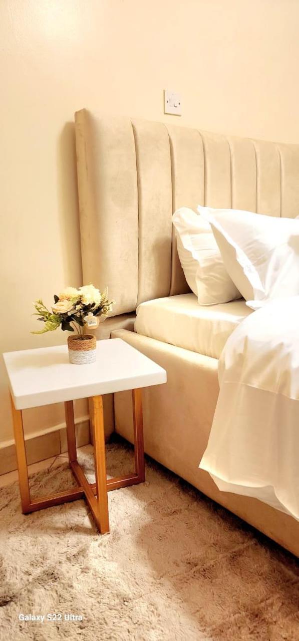Apartment Modern 2 Bedroomed *
