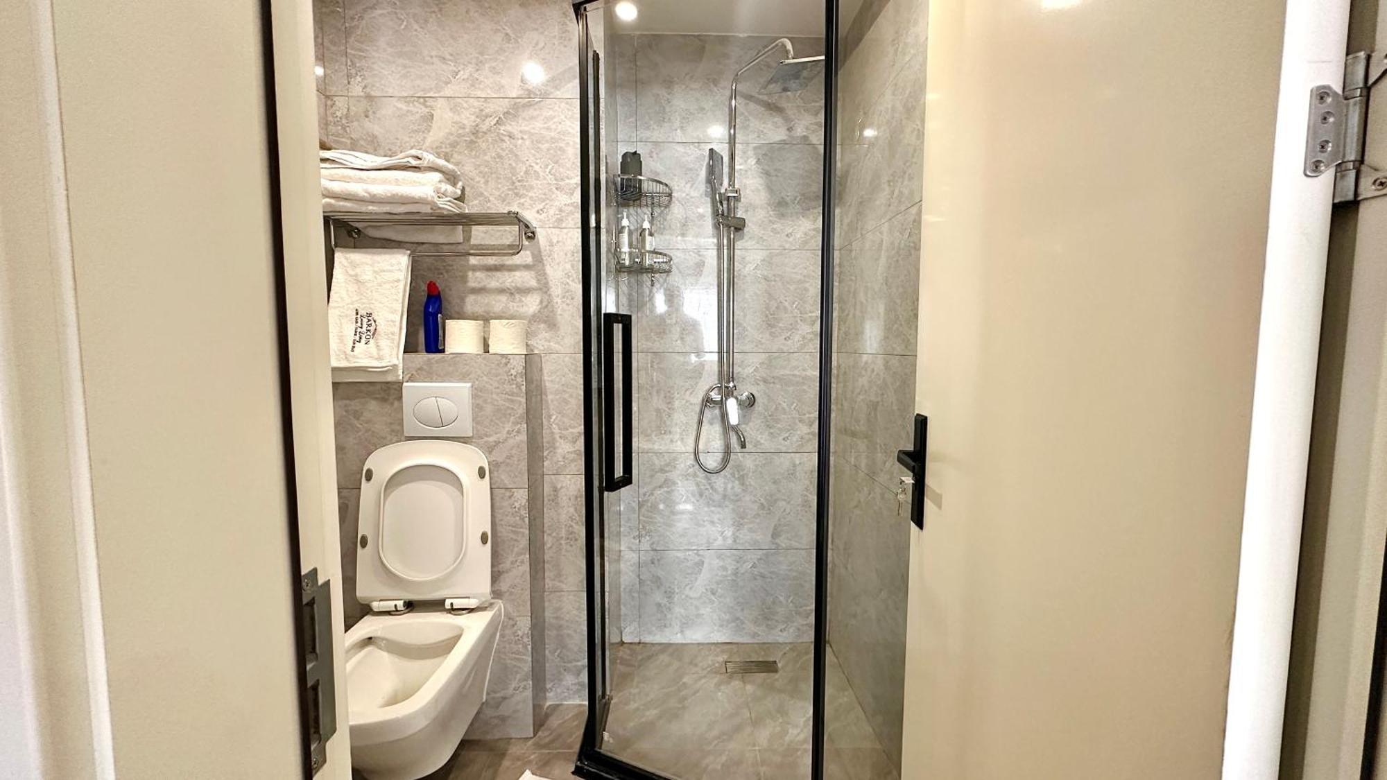 Barkon Apartment
