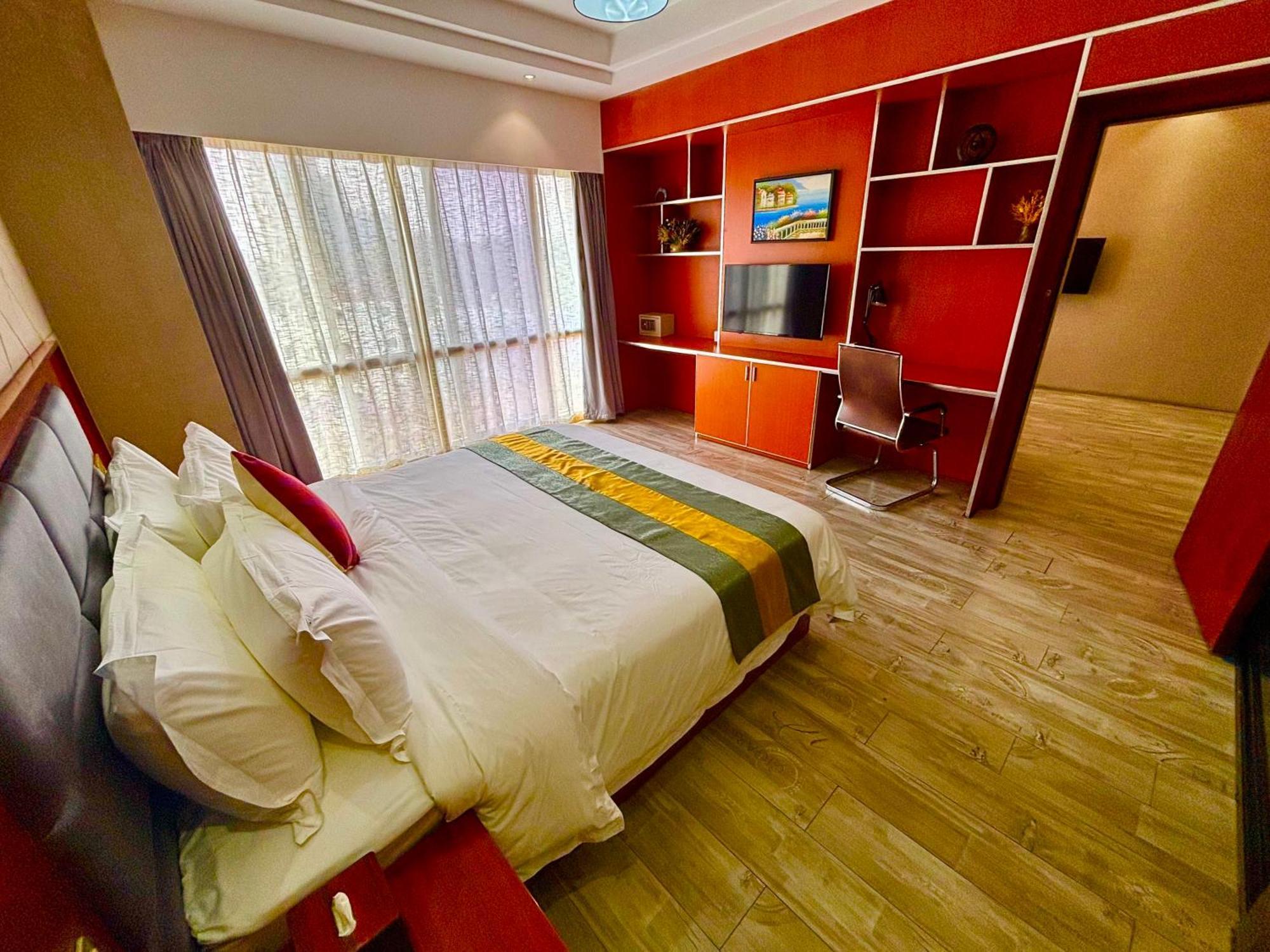 Hotel Swiss Lenana Mount 4*