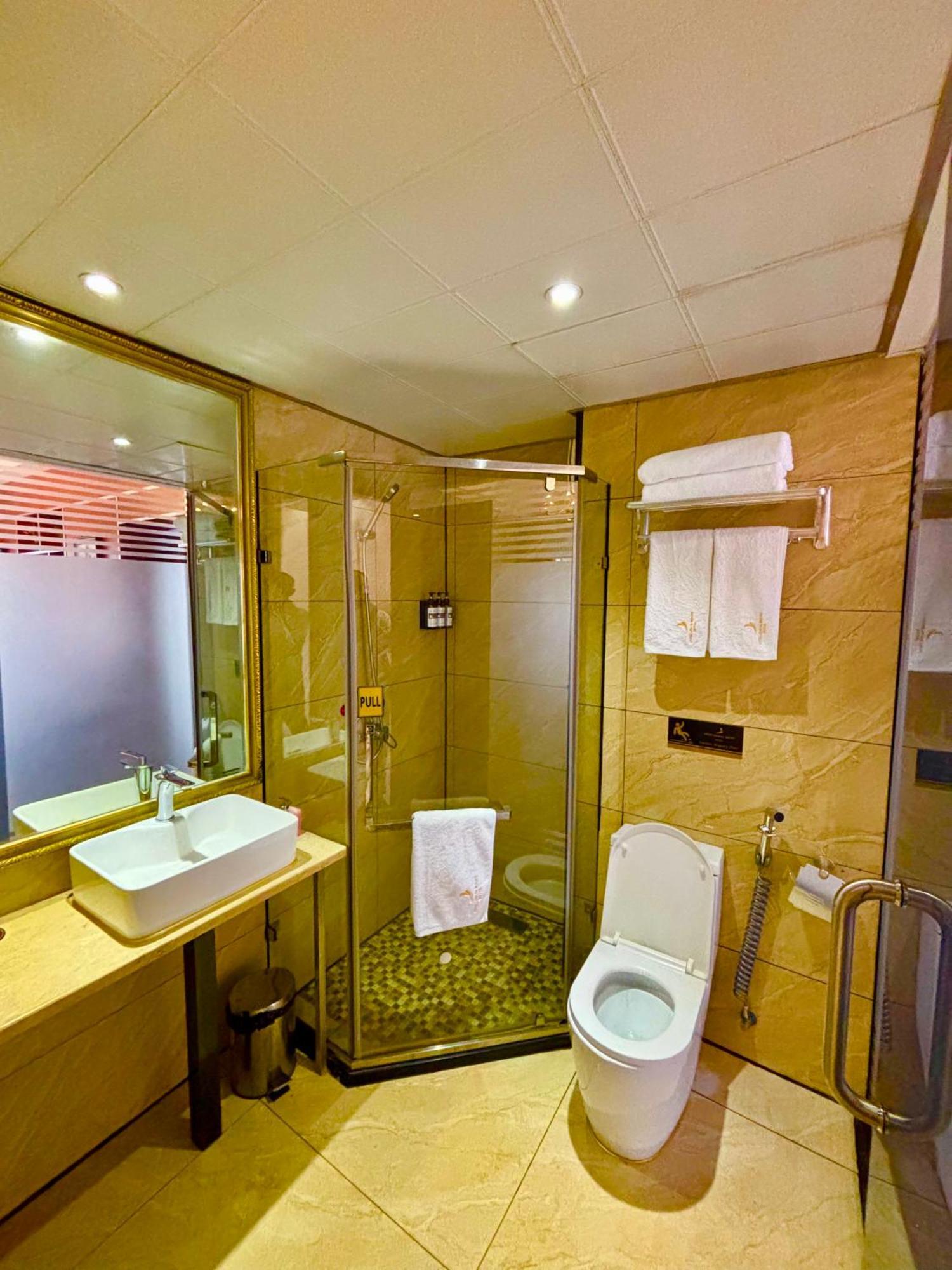 Swiss Lenana Mount Hotel Nairobi