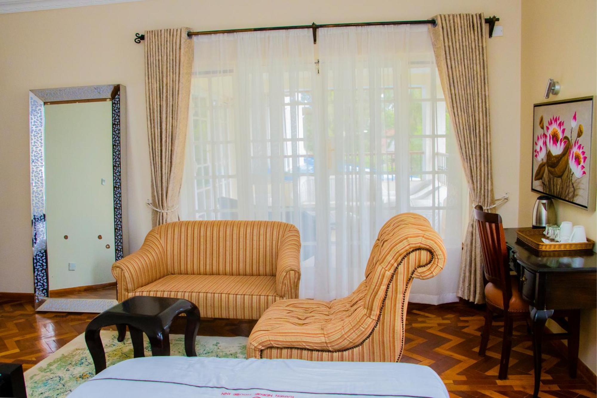 The Blixen & Hotel