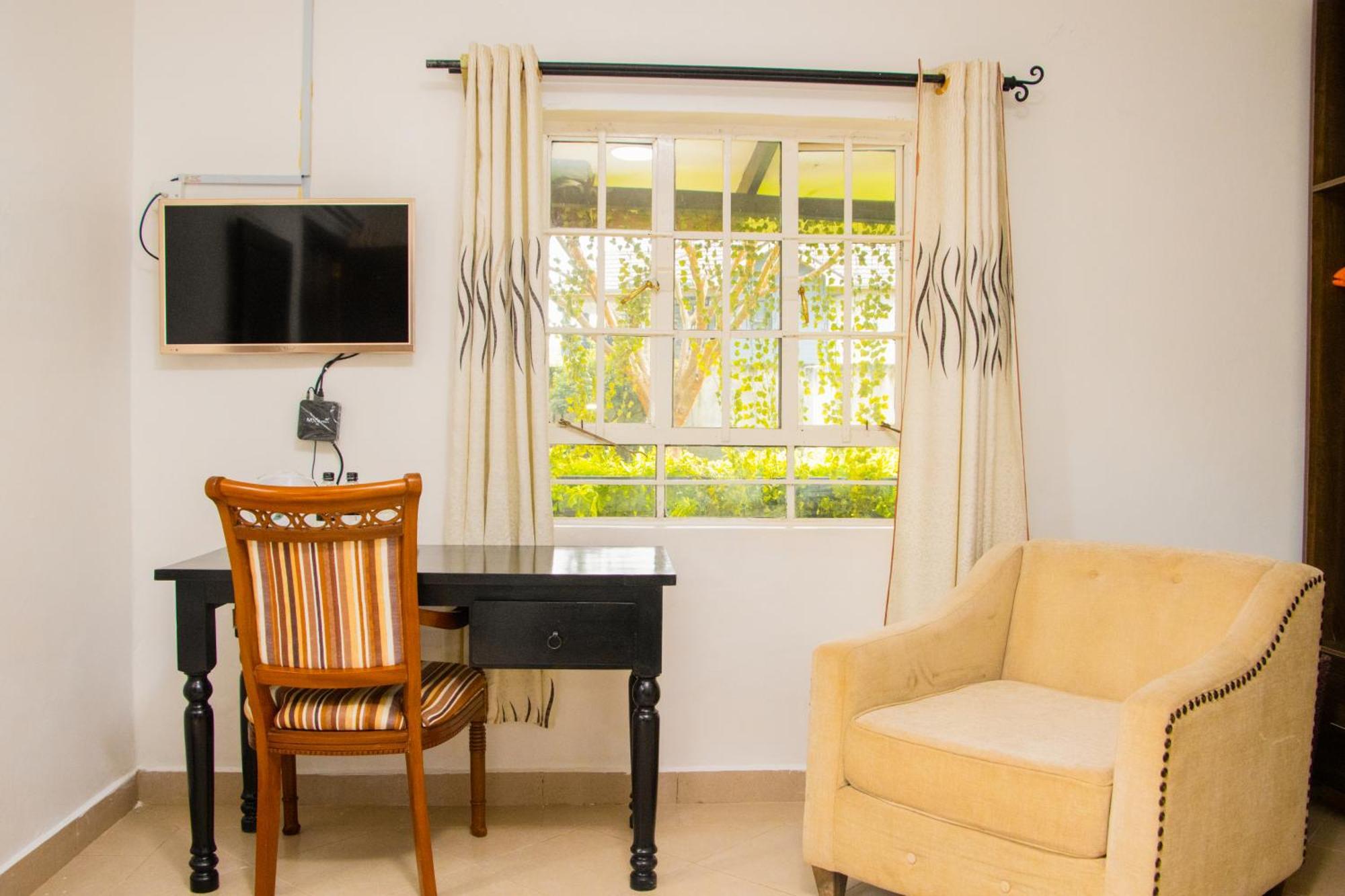The Blixen & Hotel Nairobi