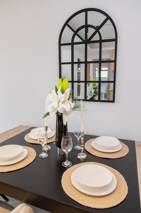 Apartment At Leshwa House