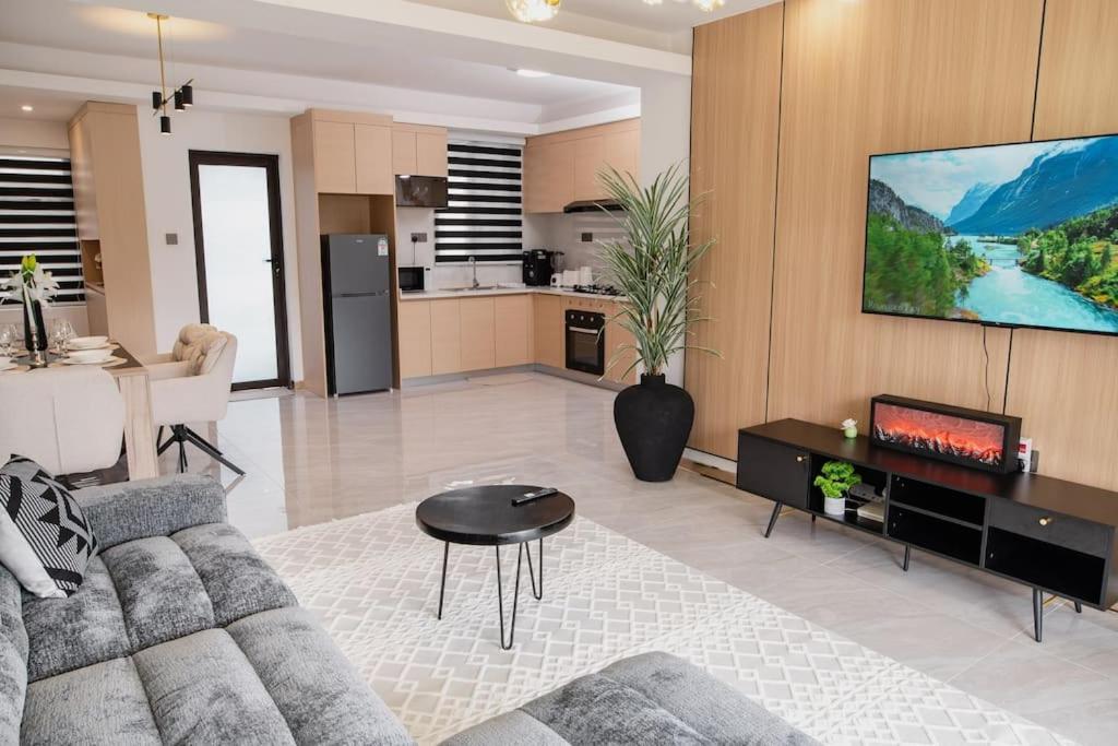 Apartment At Leshwa House