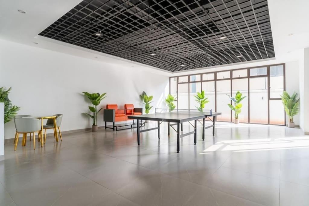 Apartment At Leshwa House Nairobi