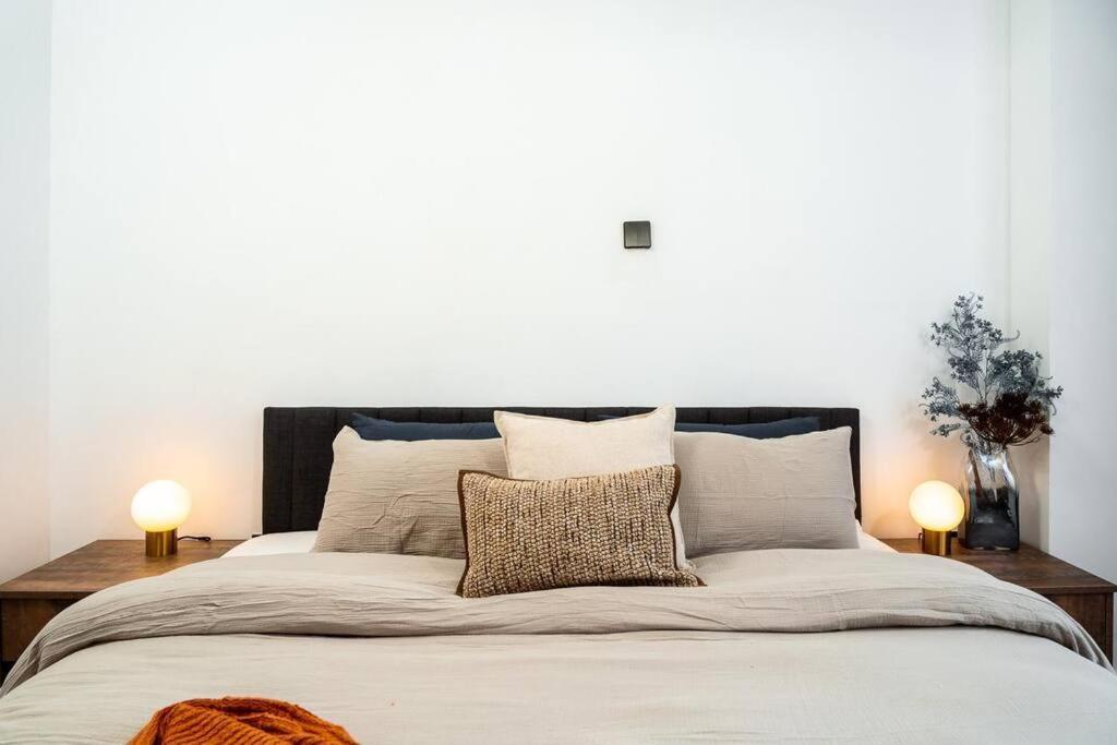 Modern 2-bed With Pool ,yaya Centre Apartment Nairobi