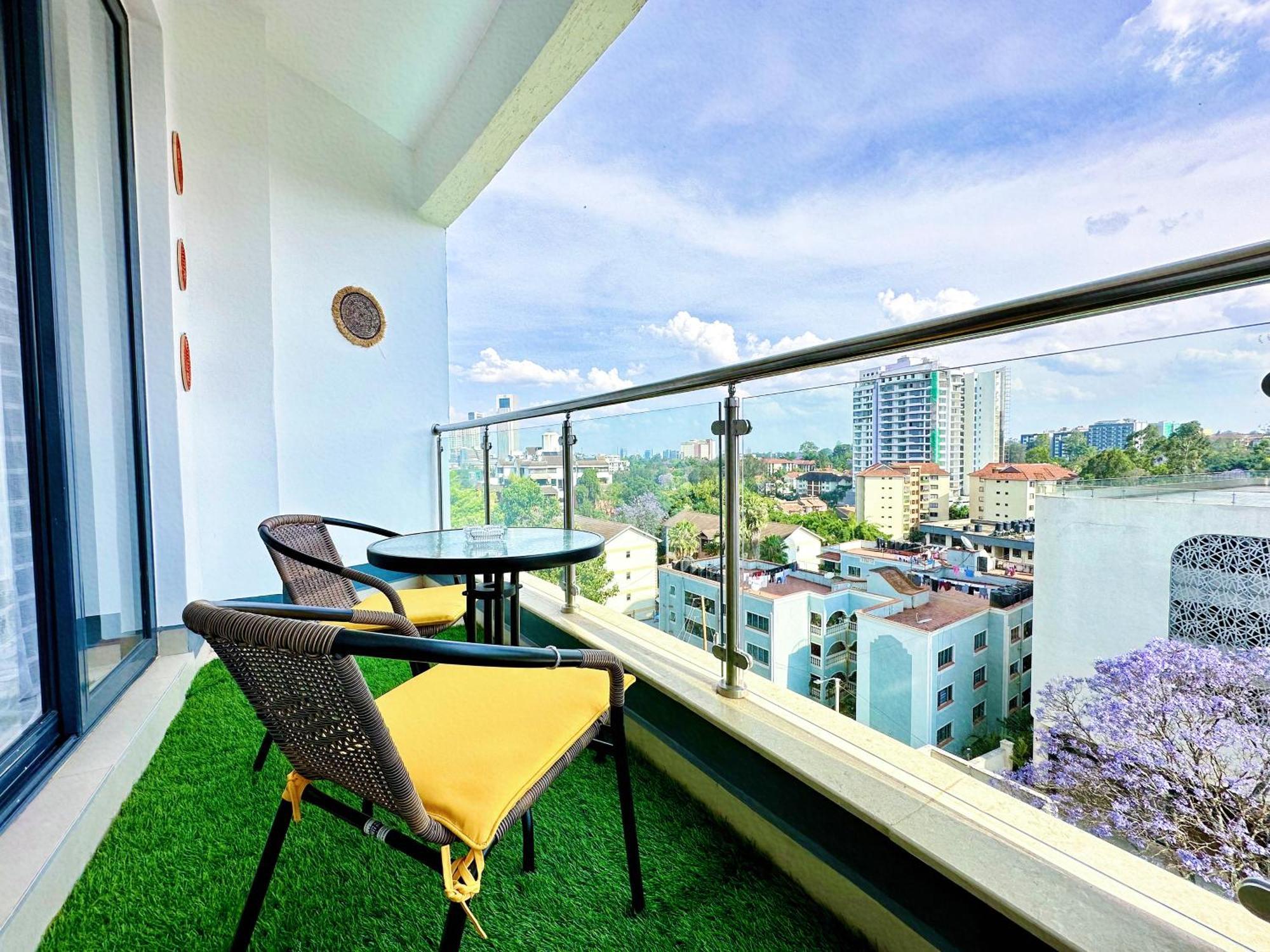 Exclusive 2br In Westlands With Stunning Views, Pool & Gym Nairobi