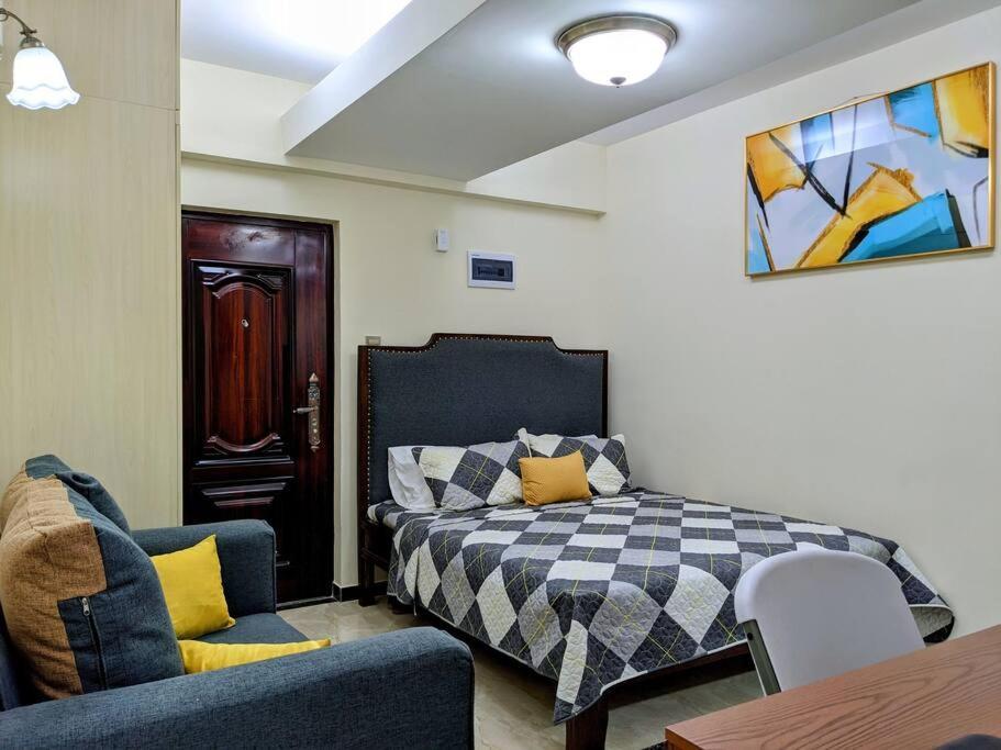Comfortable Fully-equipped With Free Wifi, Gym & Amazing Rooftop Views Nairobi