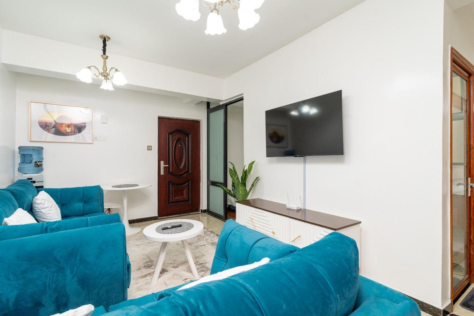1 Bed And Exta Bedroom At Kilimani Yaya Centre-nairobi Apartment *