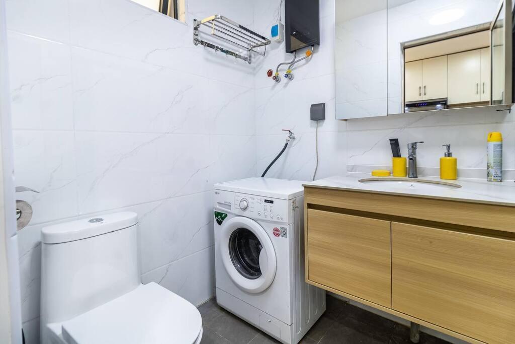 Apartment Luxe With Pool, Gym And Work Space Nairobi