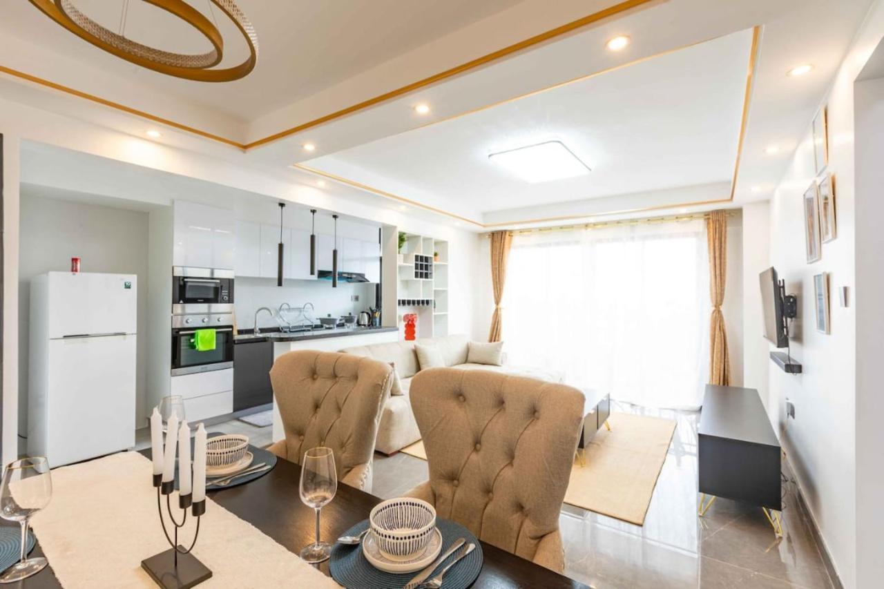 Stylish 2 Bedroom With King Bed, Gym, Children Playground And Panoramic Views Nairobi