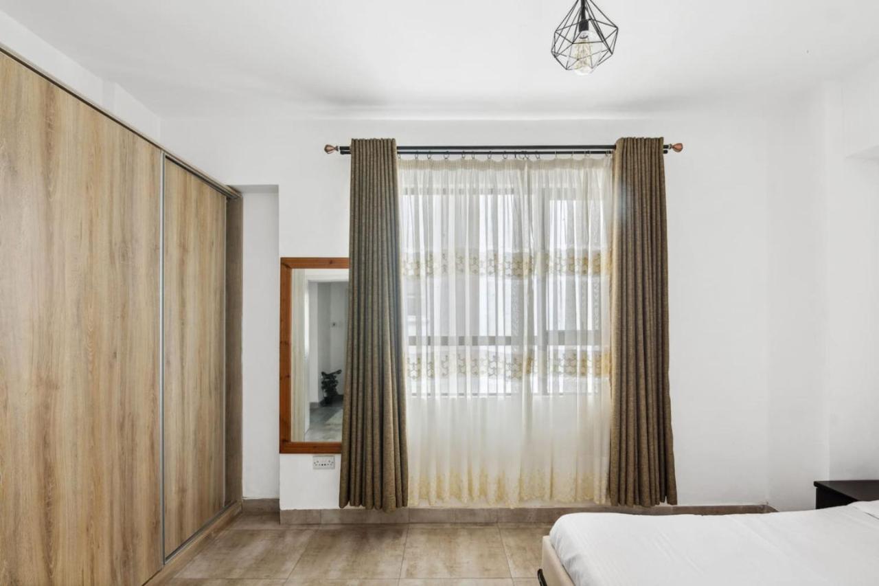 The Nest 2br With Prime Location,gym And Fast Wifi Apartment *