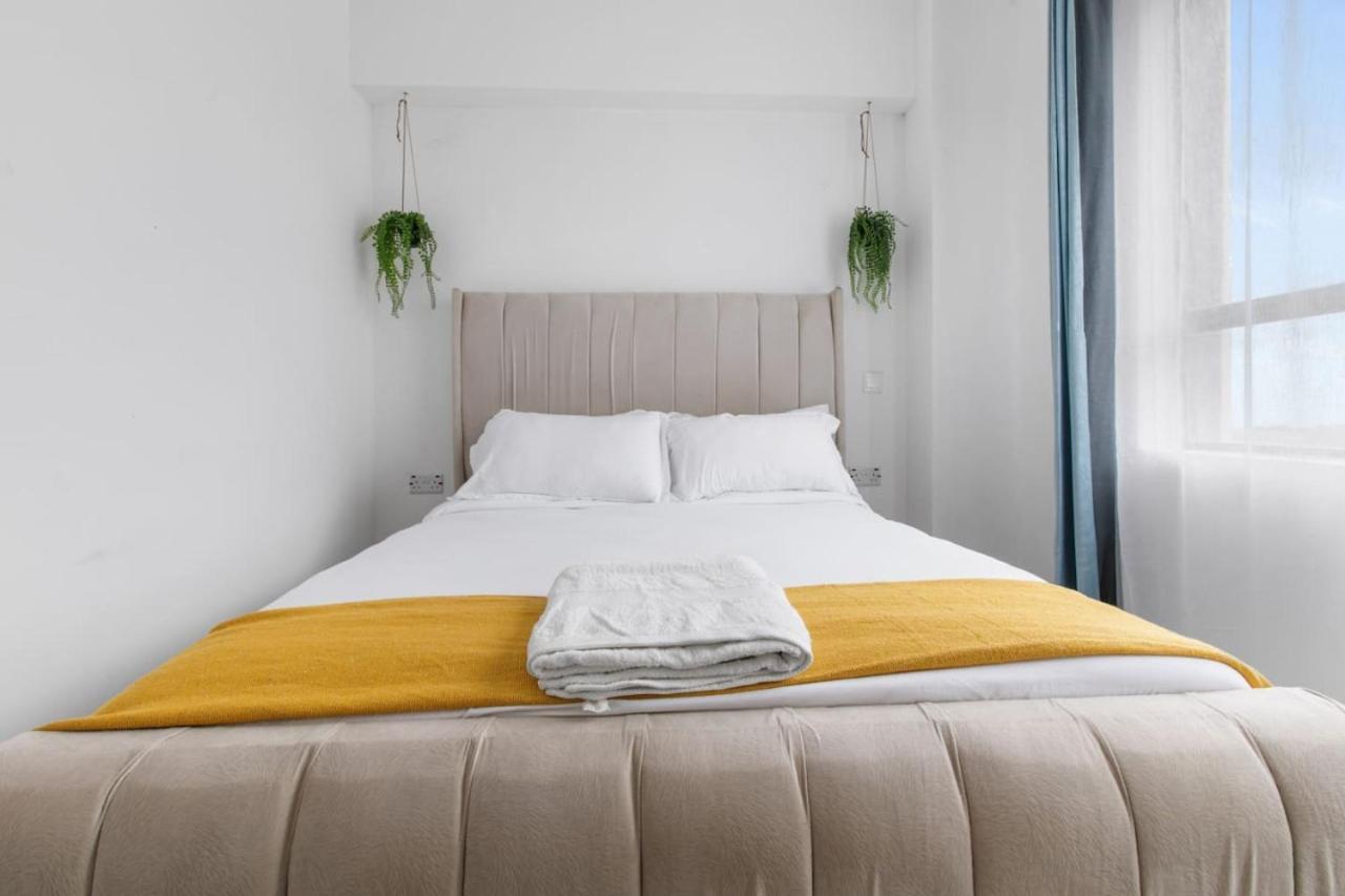Skyline 1bedroom With King Bed, Spectacular Views And Washer *
