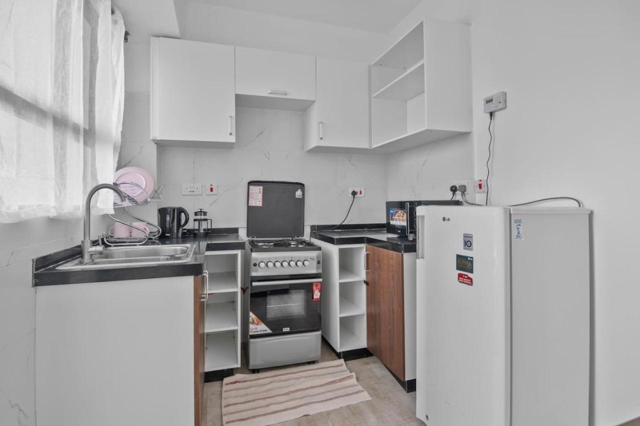 Stylish And Spacious 1bedroom With King Bed In Prime Location Nairobi