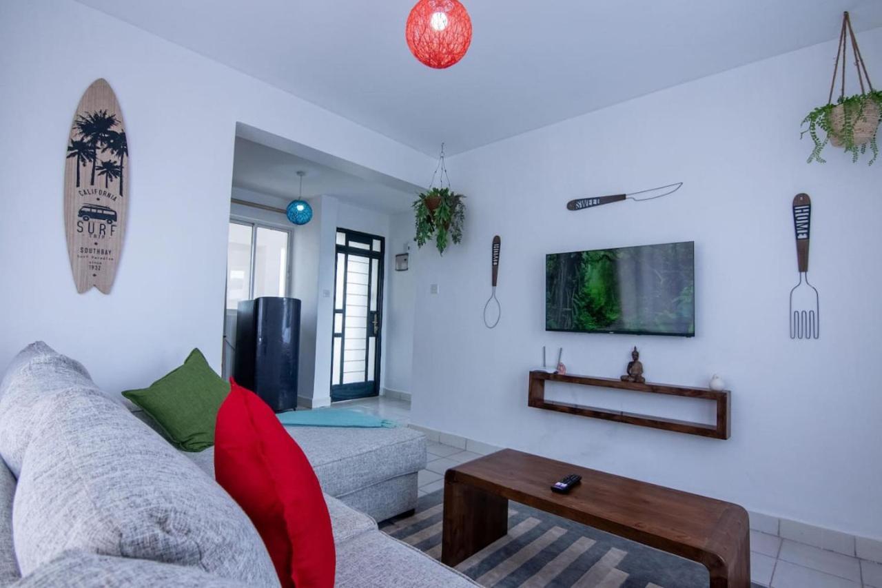 The Cozy Space With Pool ,netflix And Fast Wifi Apartment