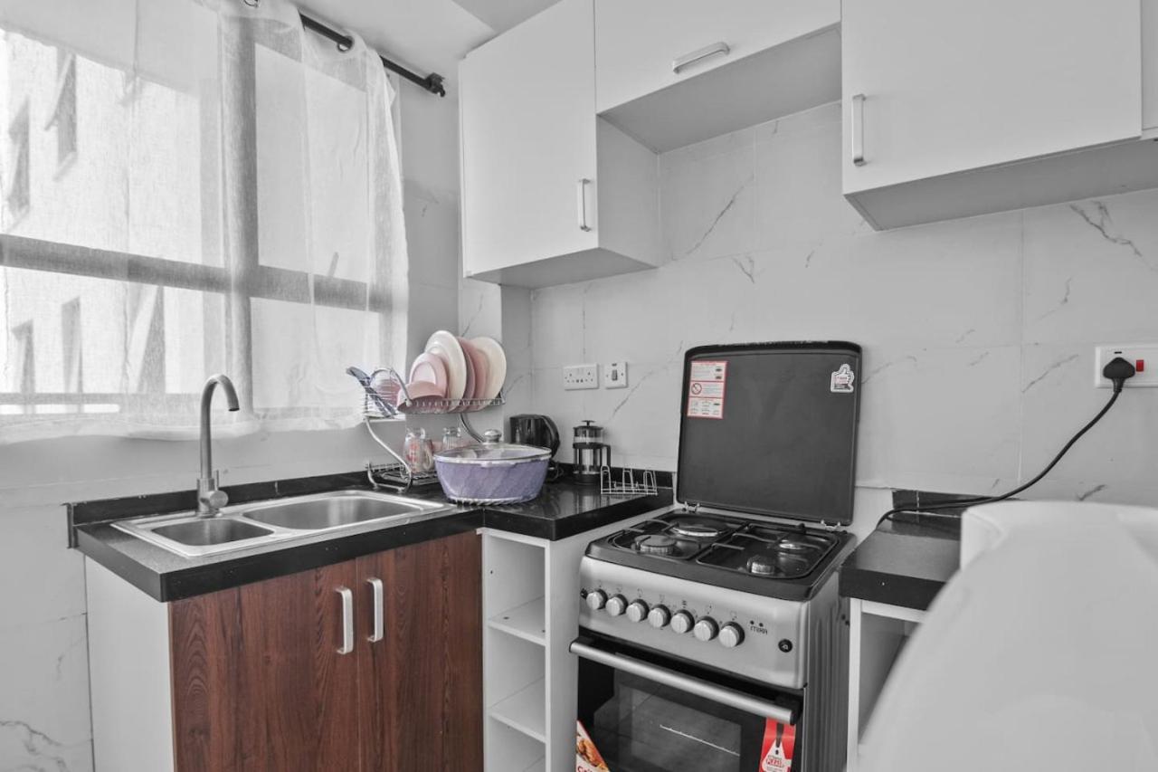 Apartment Stylish And Spacious 1bedroom With King Bed In Prime Location Nairobi