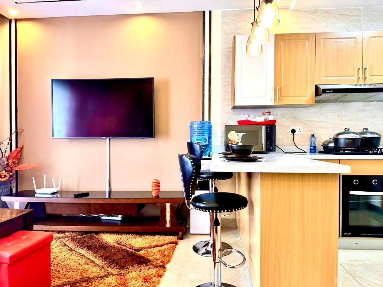 Enzi Heights - Cozy 1 Bedroom Near Eka Hotel, Pool, Gym, Lift Apartment Nairobi