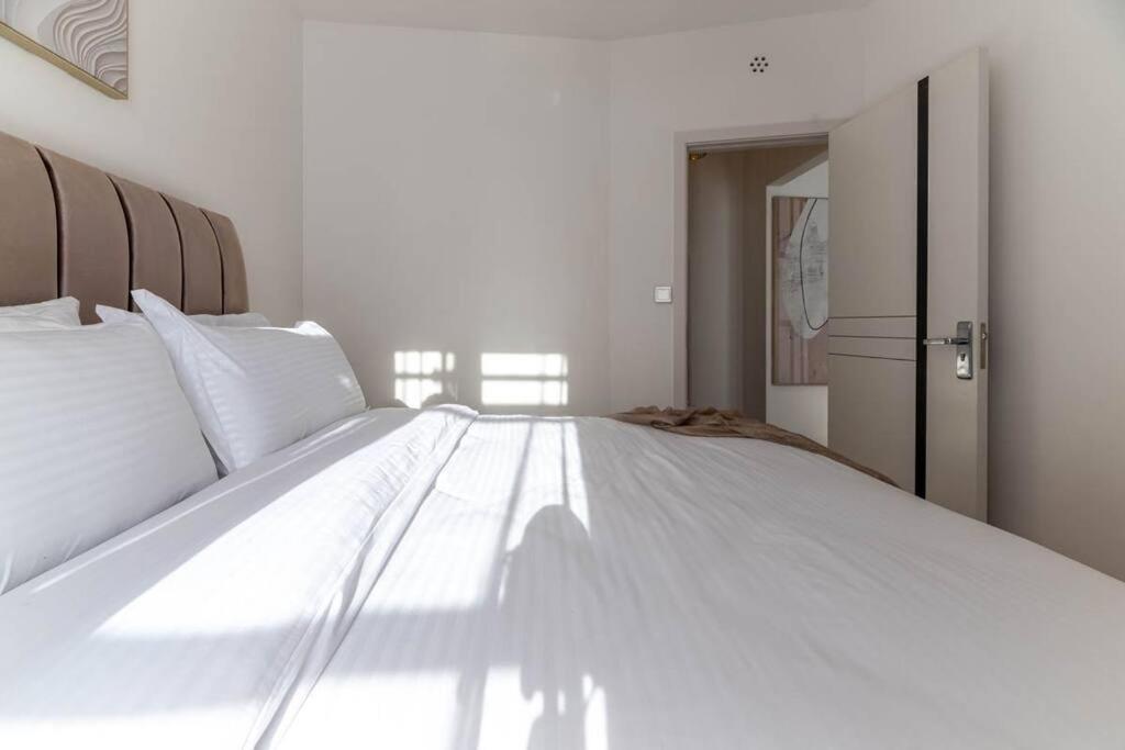 The Maris Haven - 1 Bedroom In Tatu City *