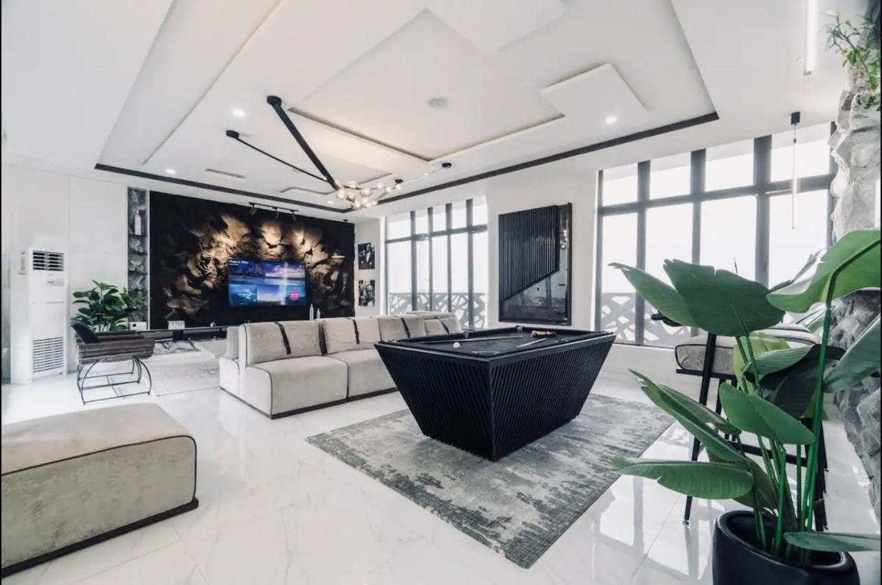 Alchemy Apartment *