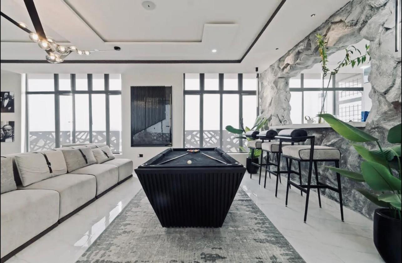 Alchemy Apartment *