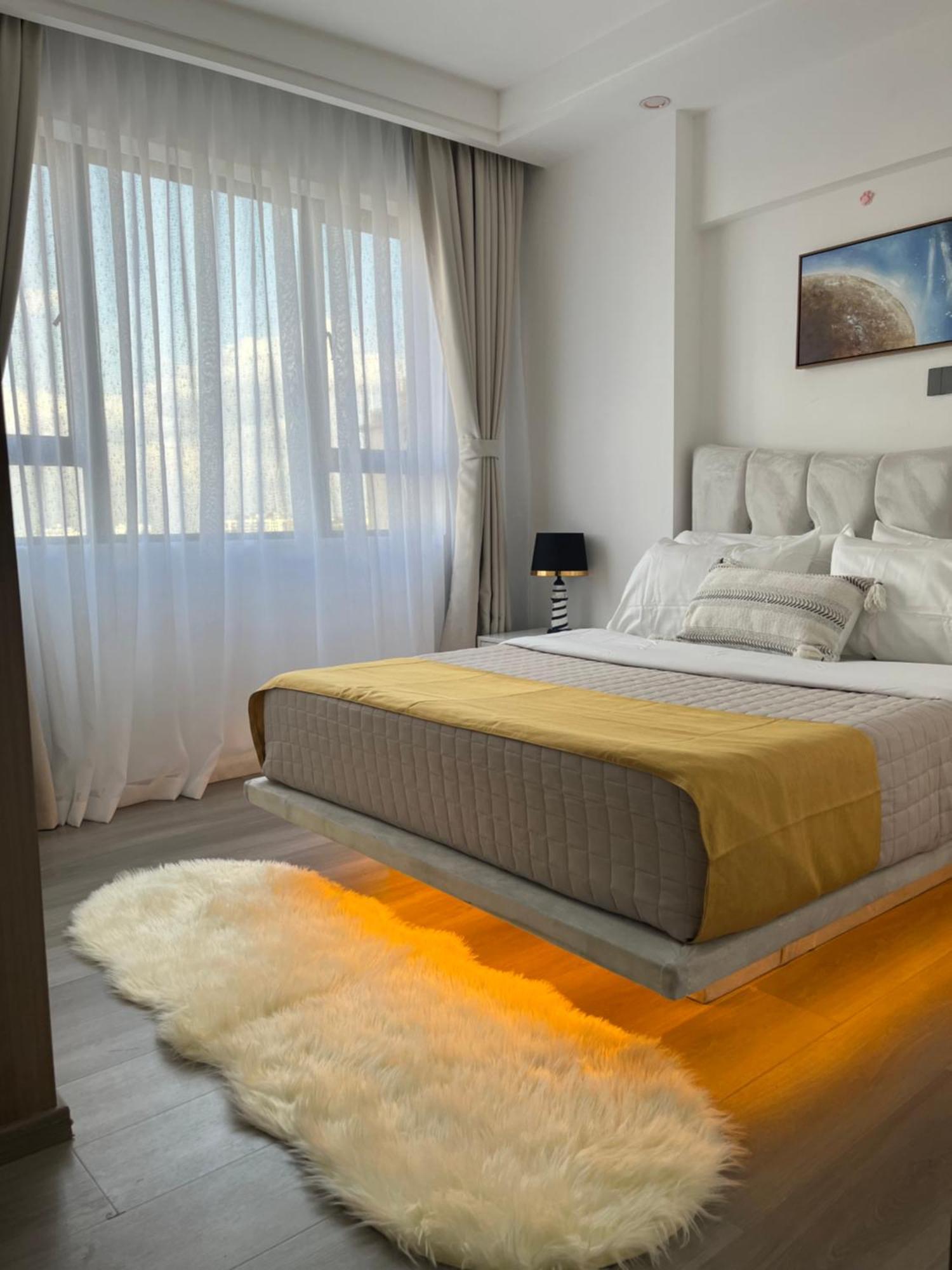 Aurora Smart Homes Oasis Gardens Apartment *