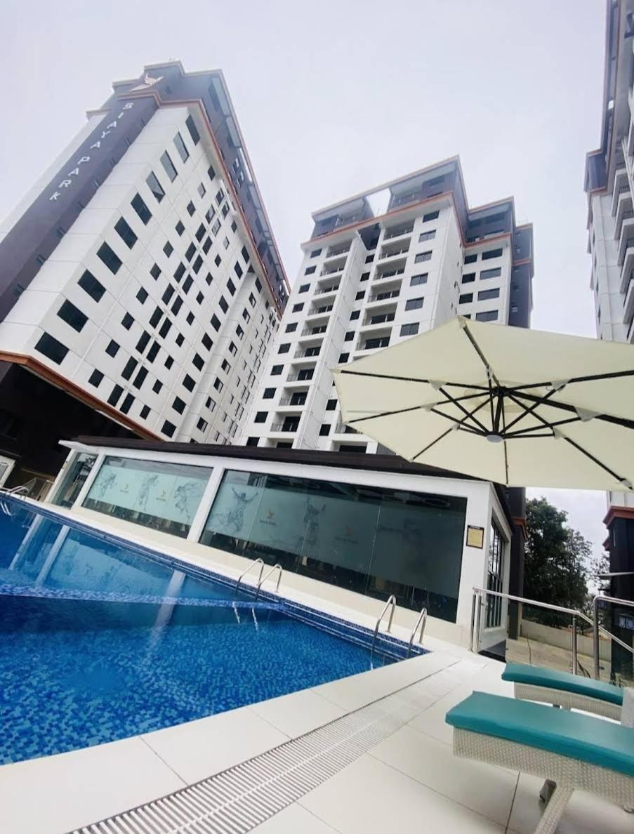 Modern 1 Bedroom With Heated Pool And Gym