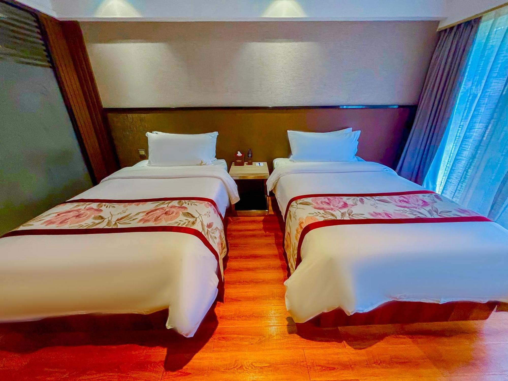 Hotel Swiss Lenana Mount 4*