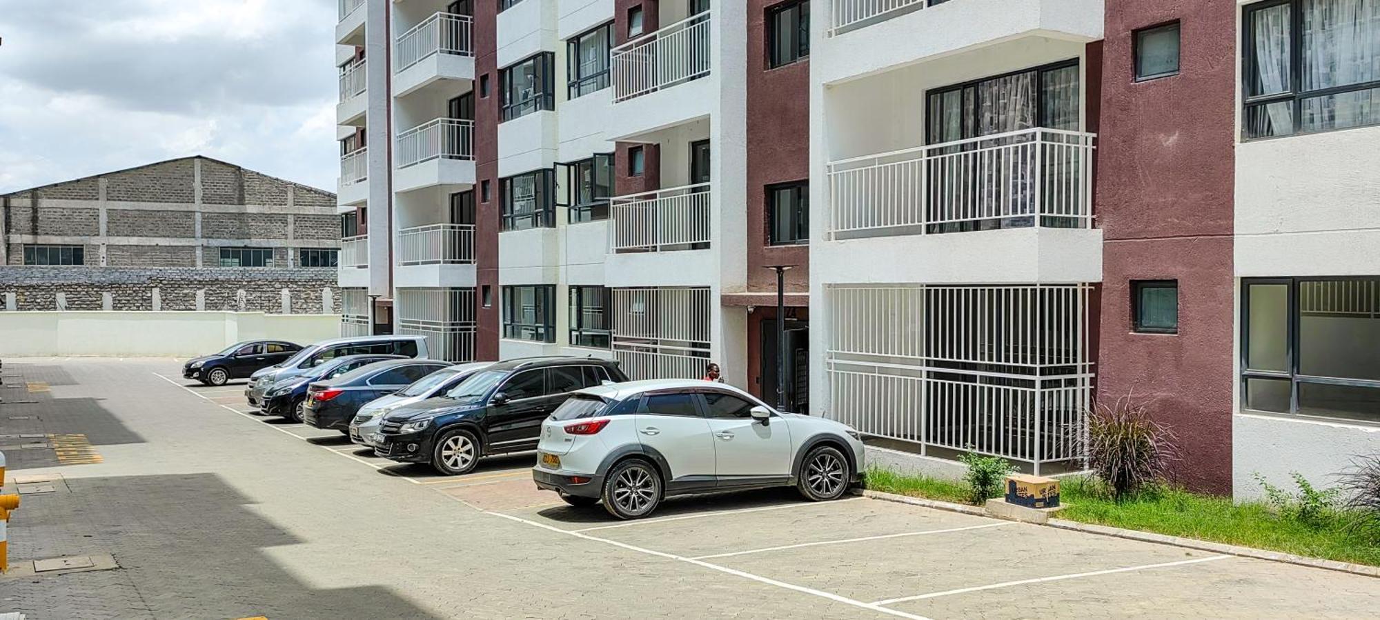 Apartment Modern Near Airport With Swimming Pool *